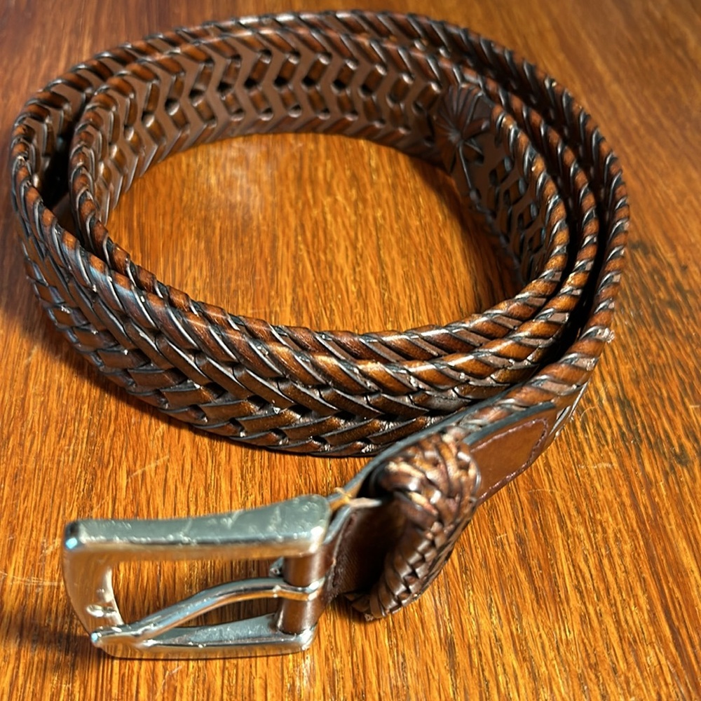 Men’s Brown Weave Belt. Size 38